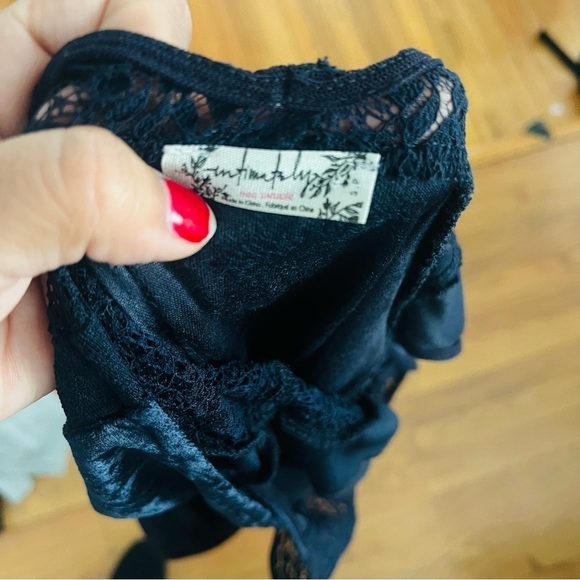 Free People keep in line velvet lace boho fairy romantic maxi dress - Picture 6 of 6